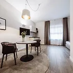 Estella Luxury Suites