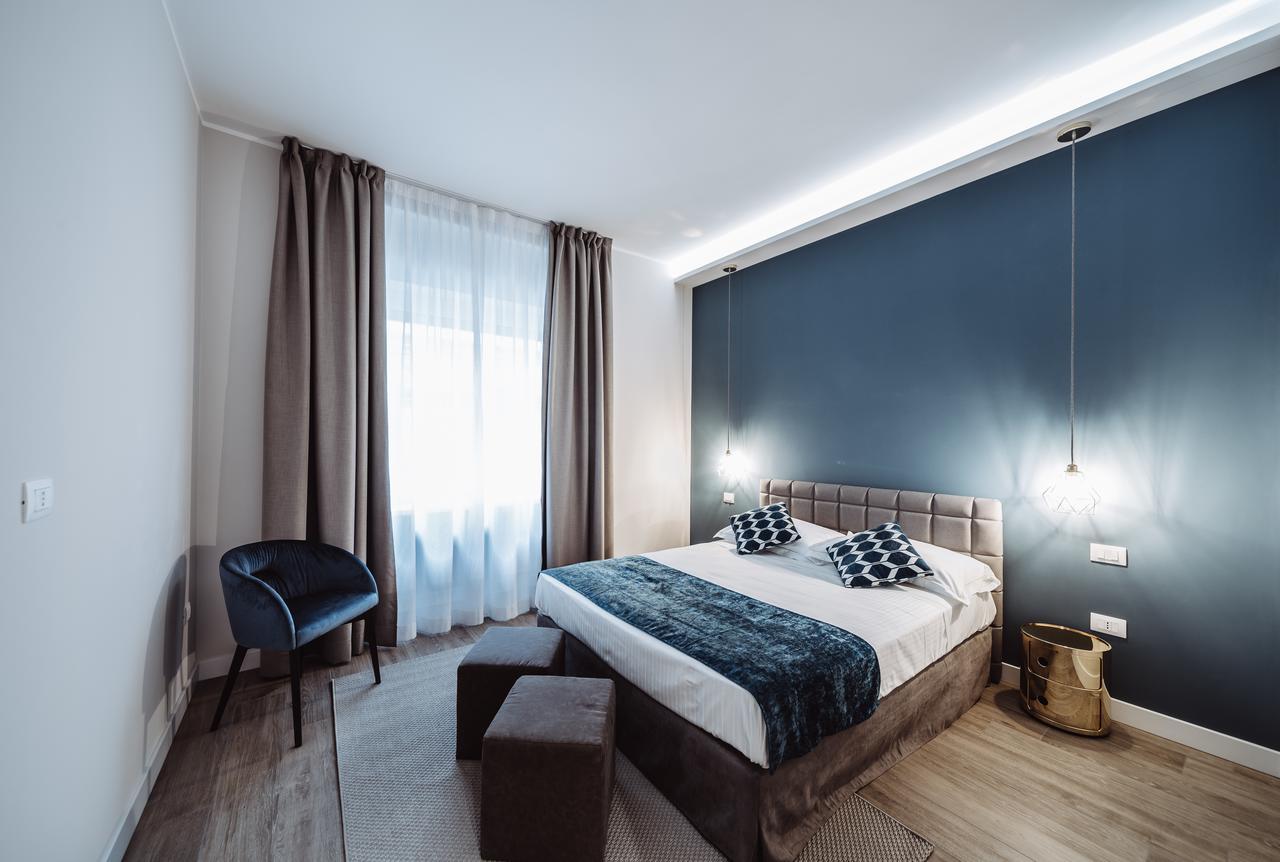 Estella Luxury *